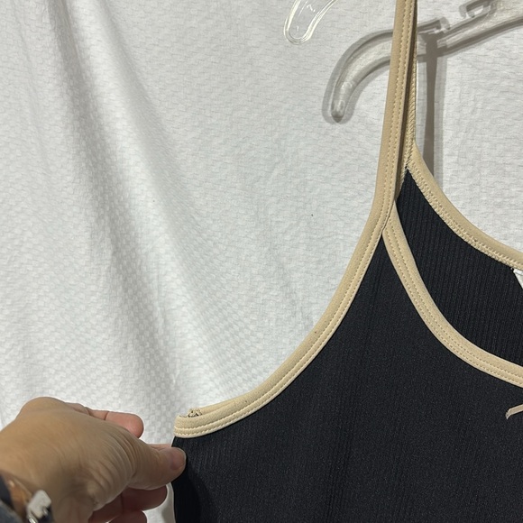 Trina Turk L black tan spaghetti strap cami nylon Lycra blend euc vintage 90’s - Picture 4 of 6